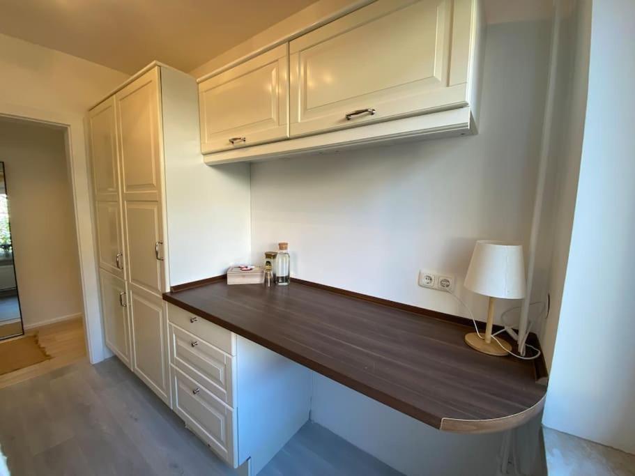 Country Style Apartment With Balcony Near Fair Ганновер Екстер'єр фото