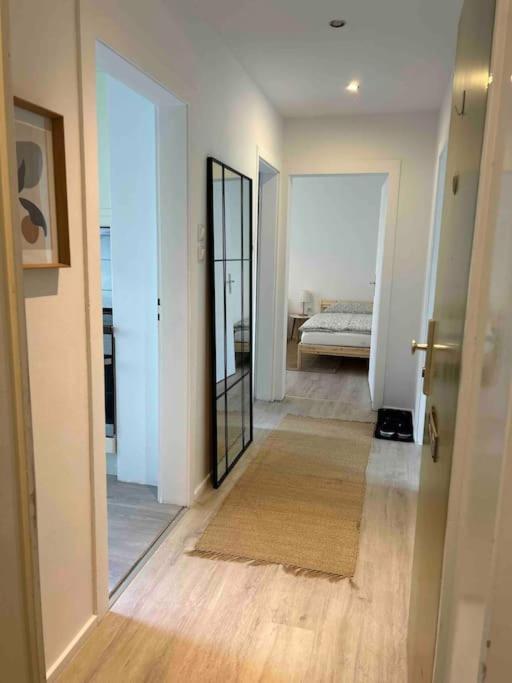 Country Style Apartment With Balcony Near Fair Ганновер Екстер'єр фото